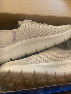 Sketcher Slip-Ins